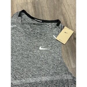Nike Men's Dri-Fit Rise 365 Running Tank Top Gray Size Medium Stretch